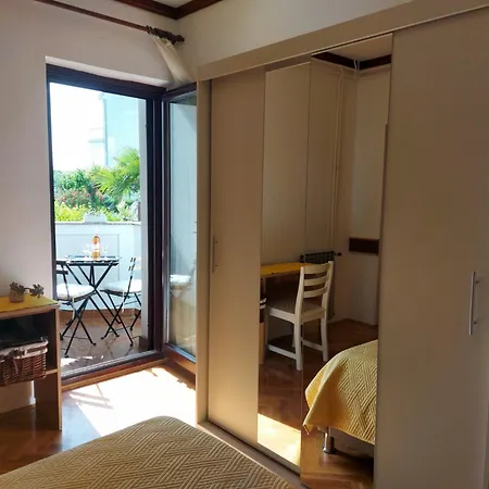 Apartment By The Sea Palit, Rab - 15794 *